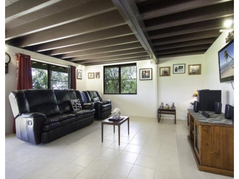 1361 Mossman- Daintree Rd, Rocky Point QLD 4873