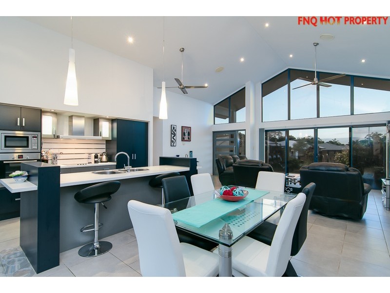 1 Pollock Close, Bentley Park QLD 4869