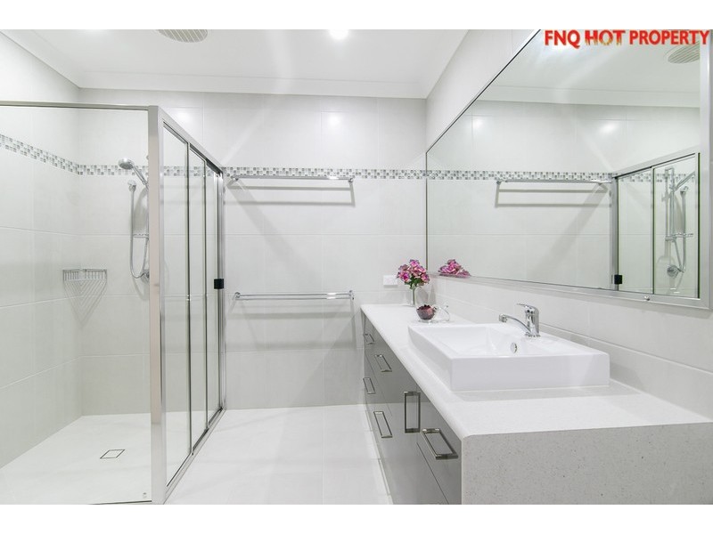 24 Nutmeg St, Mount Sheridan QLD 4868