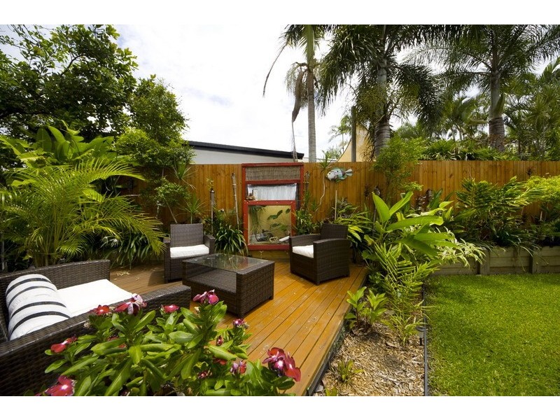 2/64 Harbour Drive, Trinity Park QLD 4879