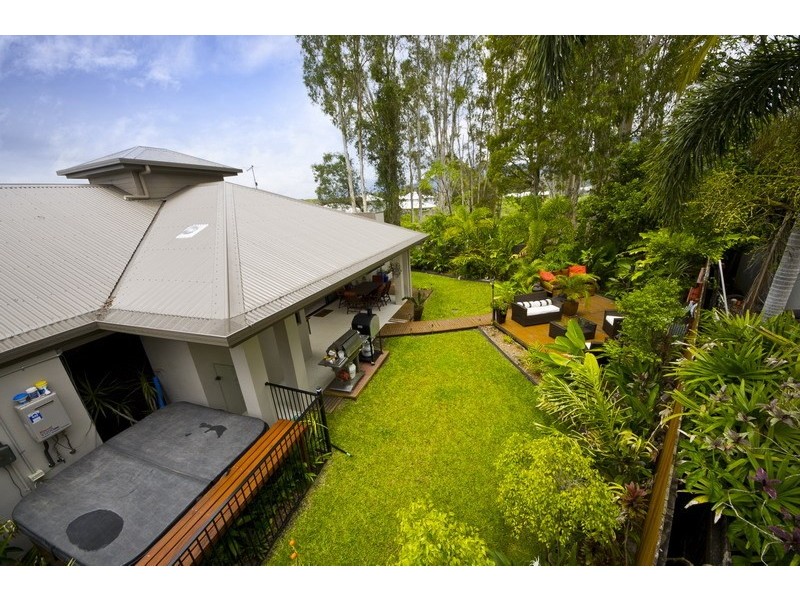2/64 Harbour Drive, Trinity Park QLD 4879