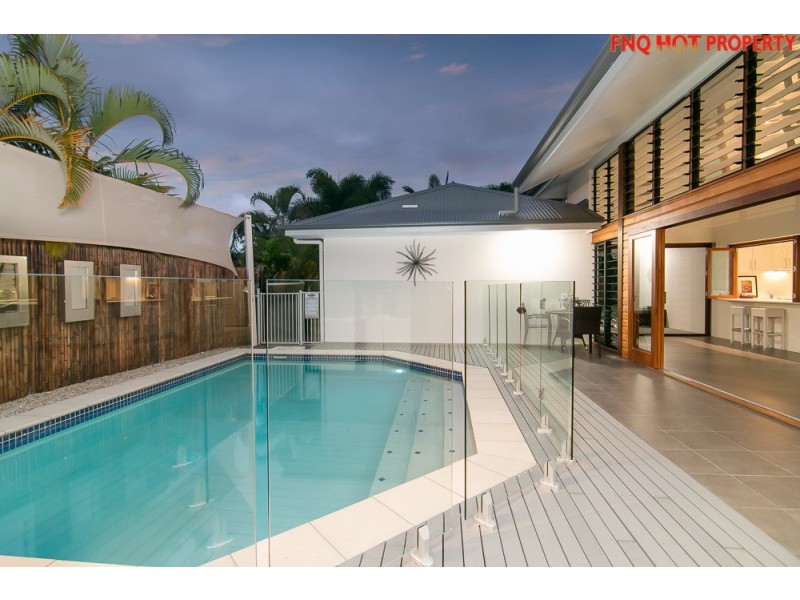 40 Iridescent Drive, Trinity Park QLD 4879