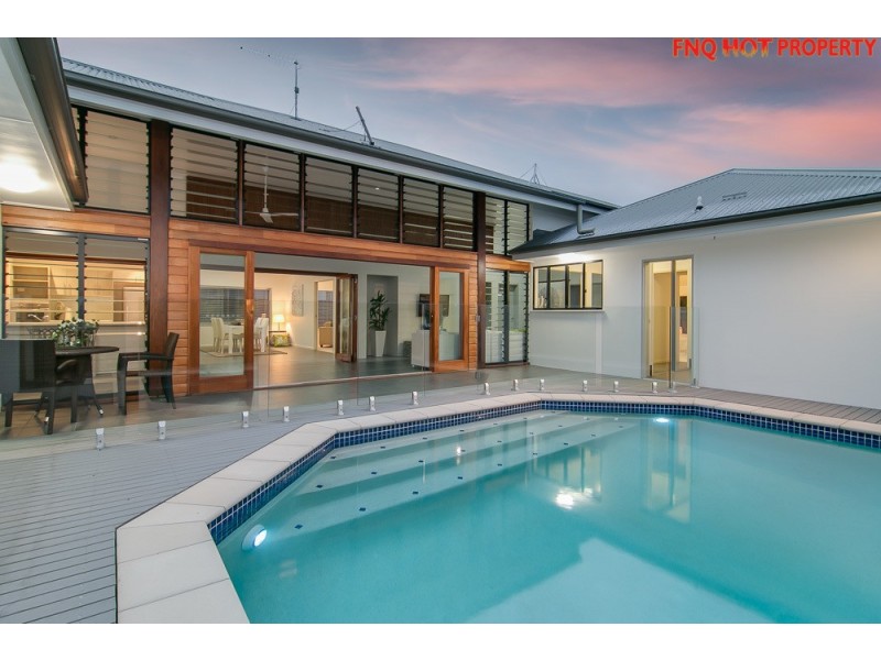 40 Iridescent Drive, Trinity Park QLD 4879