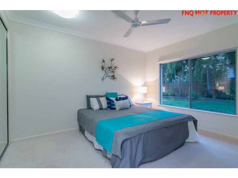 40 Iridescent Drive, Trinity Park QLD 4879