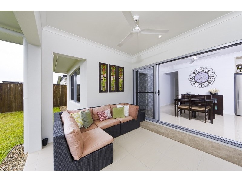 136 Roberts Drive, Trinity Beach QLD 4879