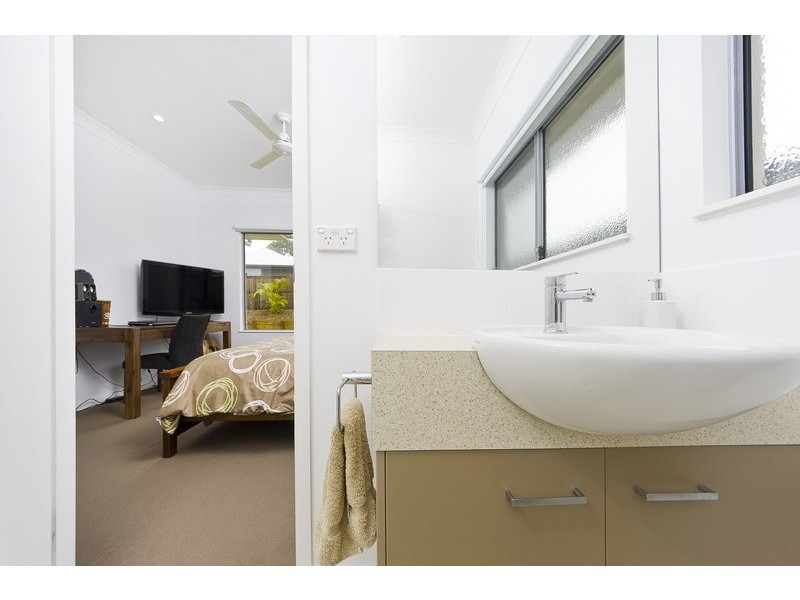 136 Roberts Drive, Trinity Beach QLD 4879