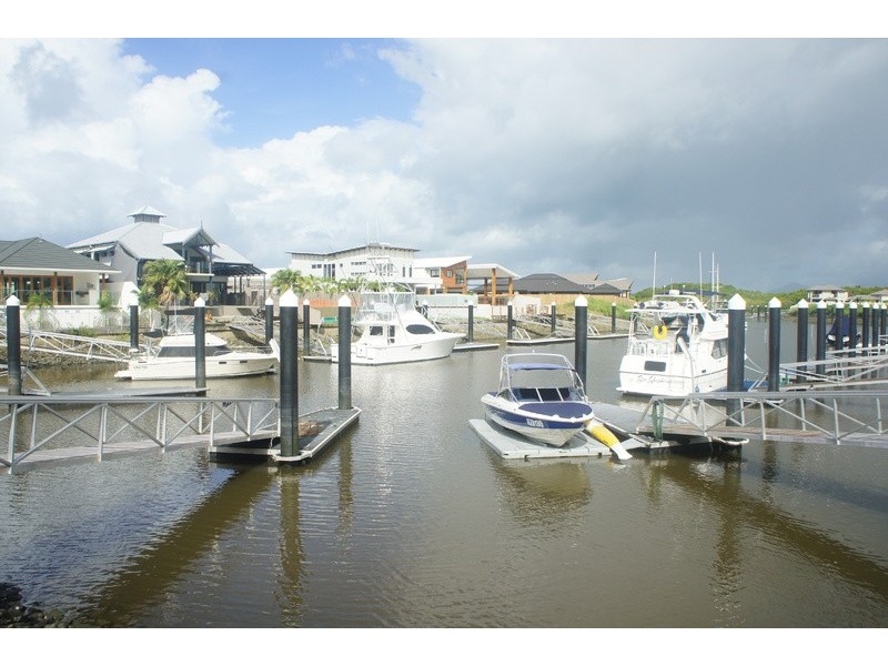 63 Harbour Dr, Trinity Park QLD 4879