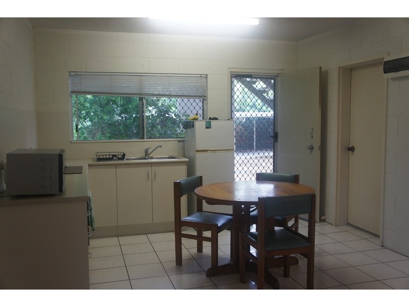 5/71-73 Moore Street, Trinity Beach QLD 4879