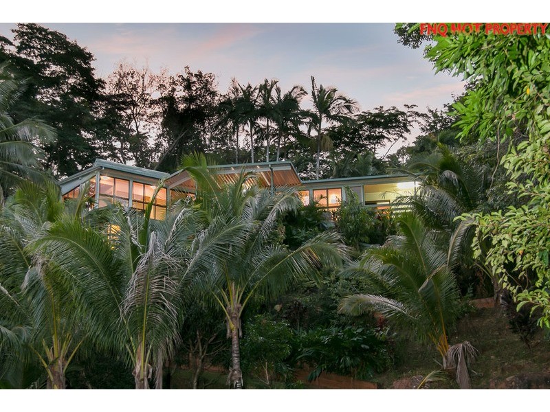 166-172 Stanton Road, Smithfield QLD 4878