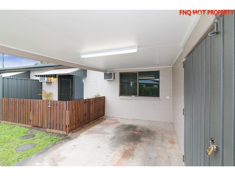 2/28 Girralong Street, Woree QLD 4868