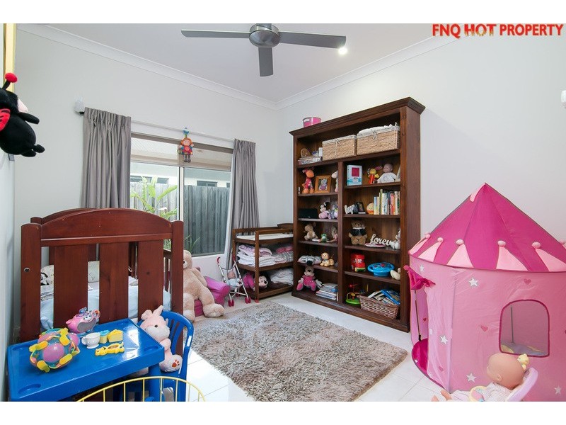 3 Icefire Qy, Trinity Park QLD 4879