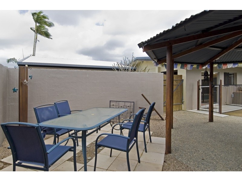 26 Debbie Street, Trinity Park QLD 4879