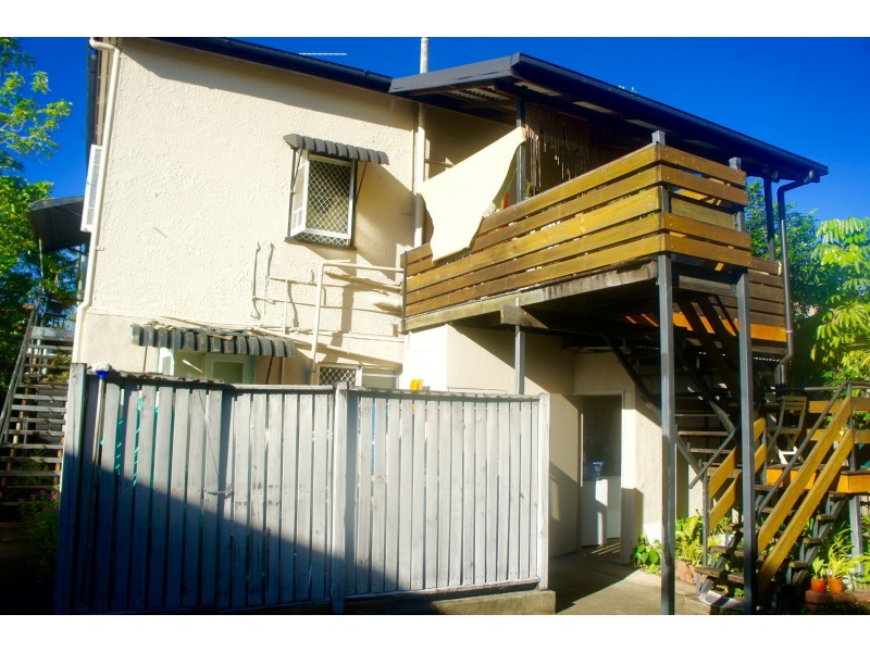 89 Digger St, Cairns North QLD 4870