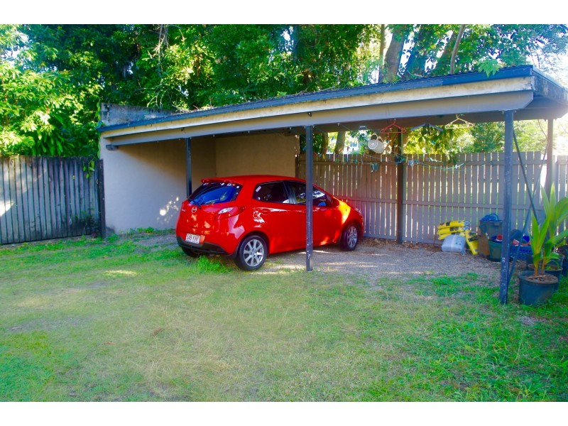 89 Digger St, Cairns North QLD 4870