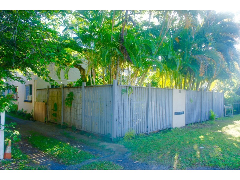 89 Digger St, Cairns North QLD 4870