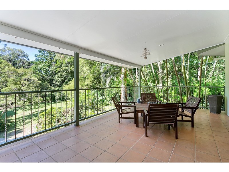 6-8  Houston Street, Clifton Beach QLD 4879