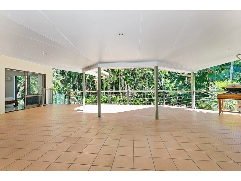 6-8  Houston Street, Clifton Beach QLD 4879