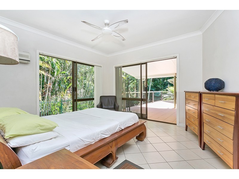 6-8  Houston Street, Clifton Beach QLD 4879