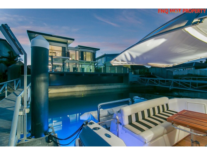 39 Harbour Drive, Trinity Park QLD 4879