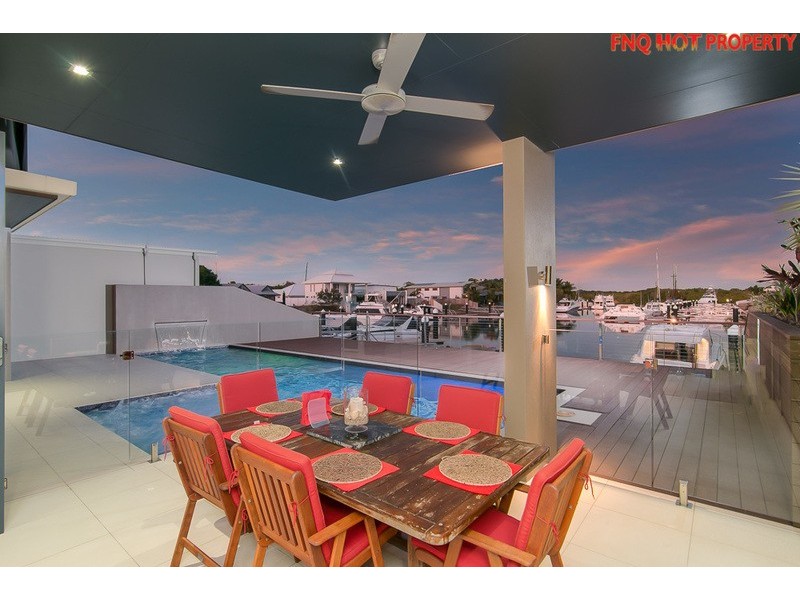 39 Harbour Drive, Trinity Park QLD 4879