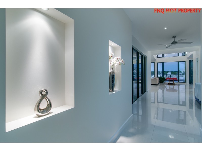 39 Harbour Drive, Trinity Park QLD 4879