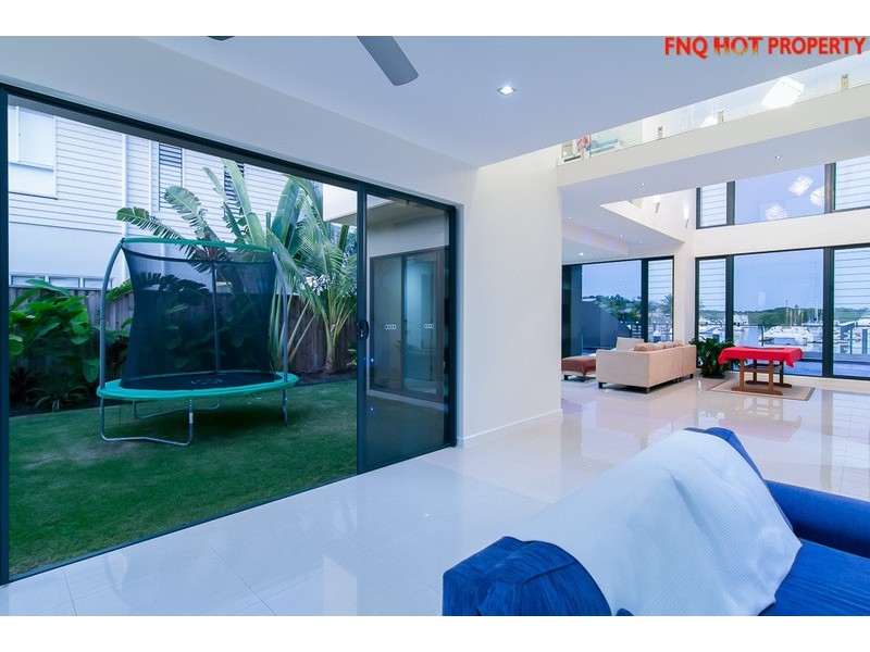 39 Harbour Drive, Trinity Park QLD 4879