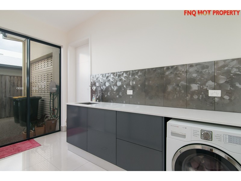 39 Harbour Drive, Trinity Park QLD 4879