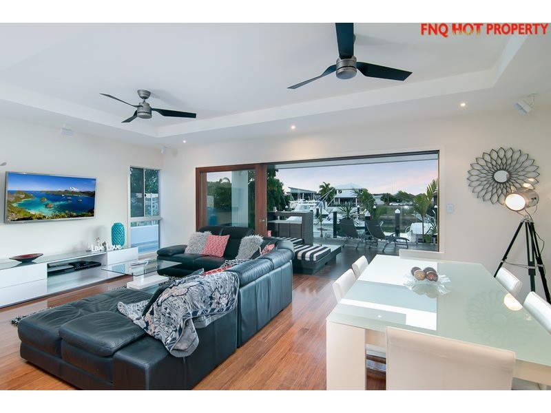 89 Harbour Drive, Trinity Park QLD 4879