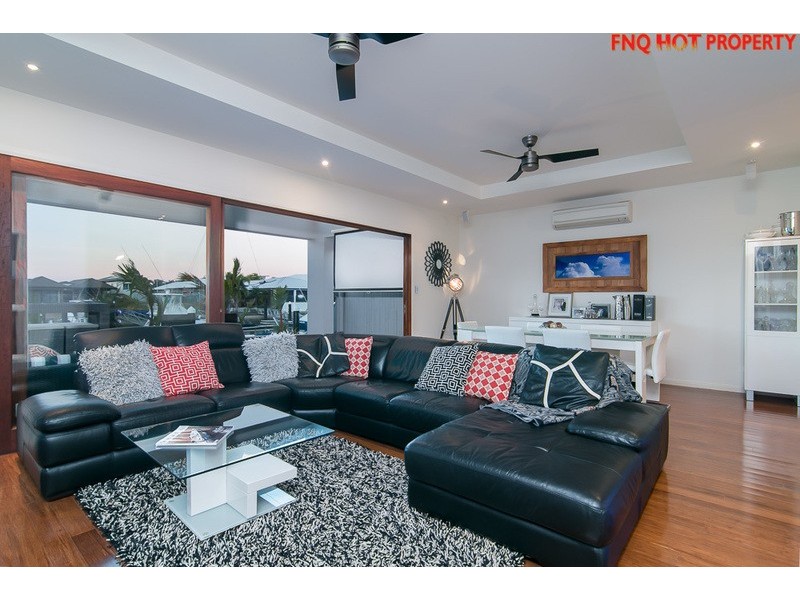89 Harbour Drive, Trinity Park QLD 4879