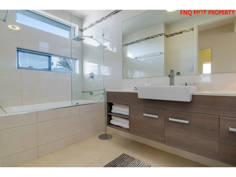 89 Harbour Drive, Trinity Park QLD 4879