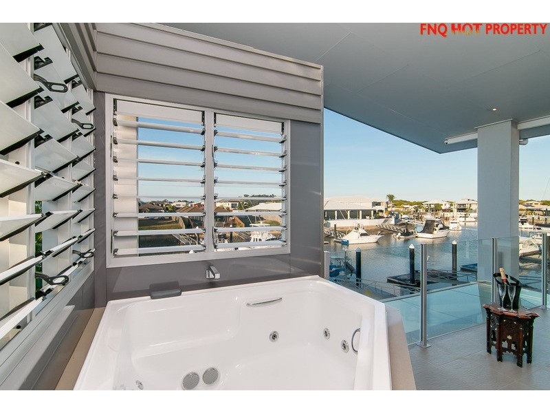 89 Harbour Drive, Trinity Park QLD 4879