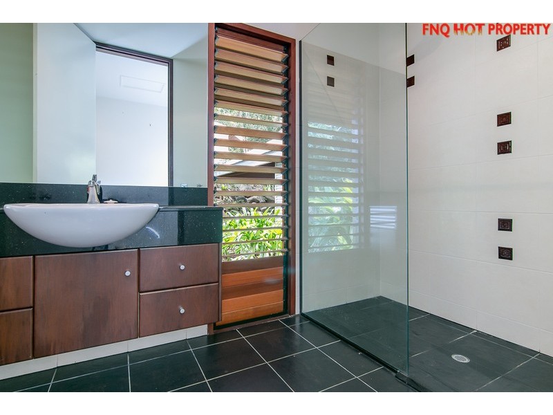 174-182  Stanton Road, Smithfield QLD 4878
