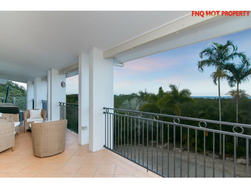 30-32 Alexandra St, Clifton Beach QLD 4879