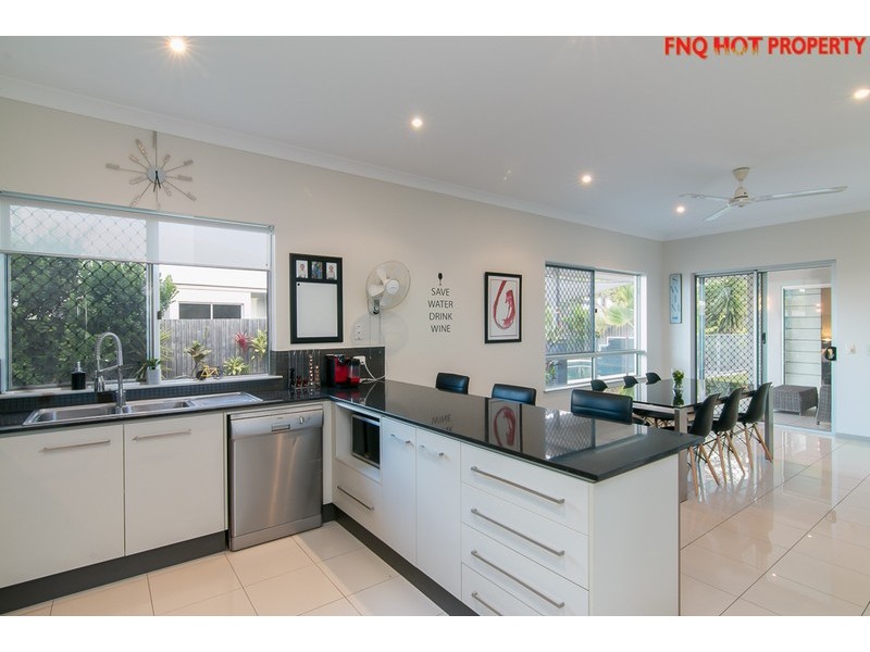 15 Mcalister Avenue, Kewarra Beach QLD 4879