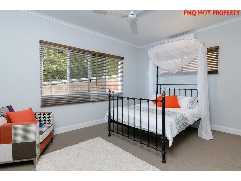 18 Nutmeg St, Mount Sheridan QLD 4868