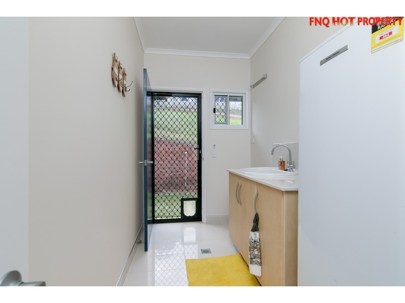 18 Nutmeg St, Mount Sheridan QLD 4868