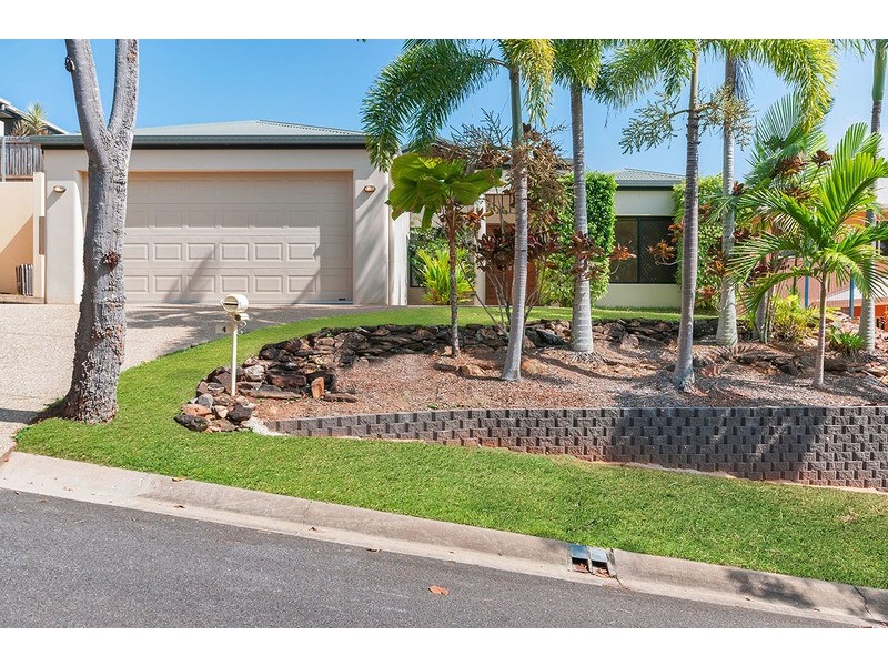 4  Crowsnest Terrace, Trinity Beach QLD 4879