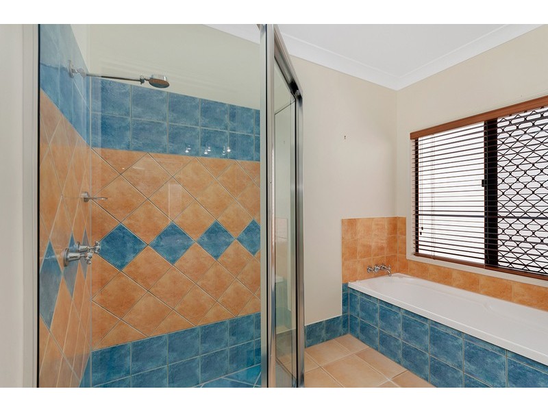 4  Crowsnest Terrace, Trinity Beach QLD 4879