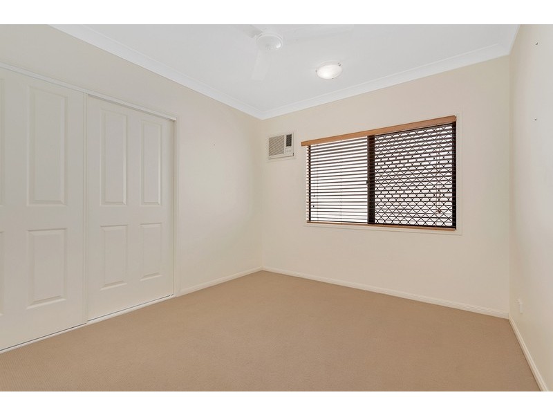 4  Crowsnest Terrace, Trinity Beach QLD 4879