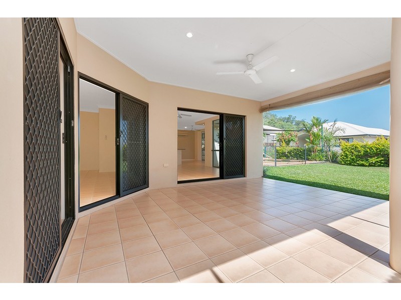4  Crowsnest Terrace, Trinity Beach QLD 4879