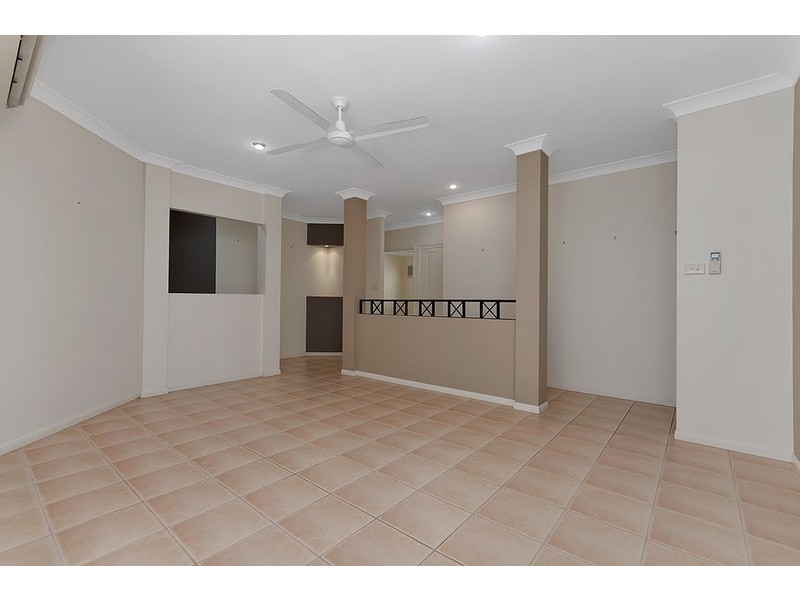 4  Crowsnest Terrace, Trinity Beach QLD 4879