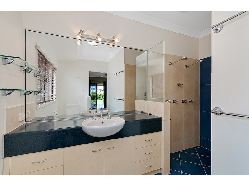 4  Crowsnest Terrace, Trinity Beach QLD 4879