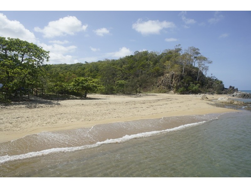 65/65 Bungalow Lane, Palm Cove QLD 4879