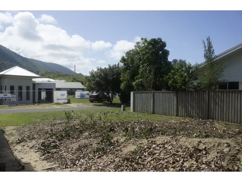 65/65 Bungalow Lane, Palm Cove QLD 4879