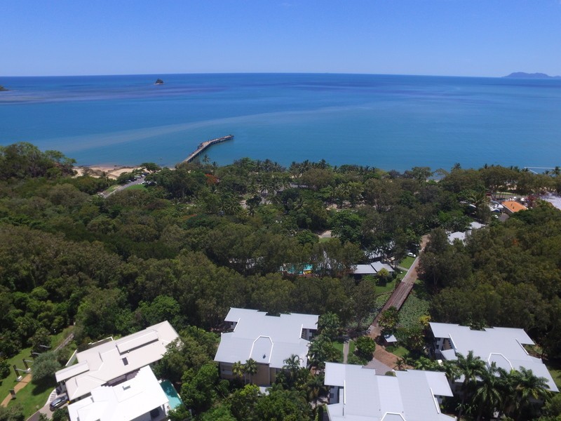 65/65 Bungalow Lane, Palm Cove QLD 4879