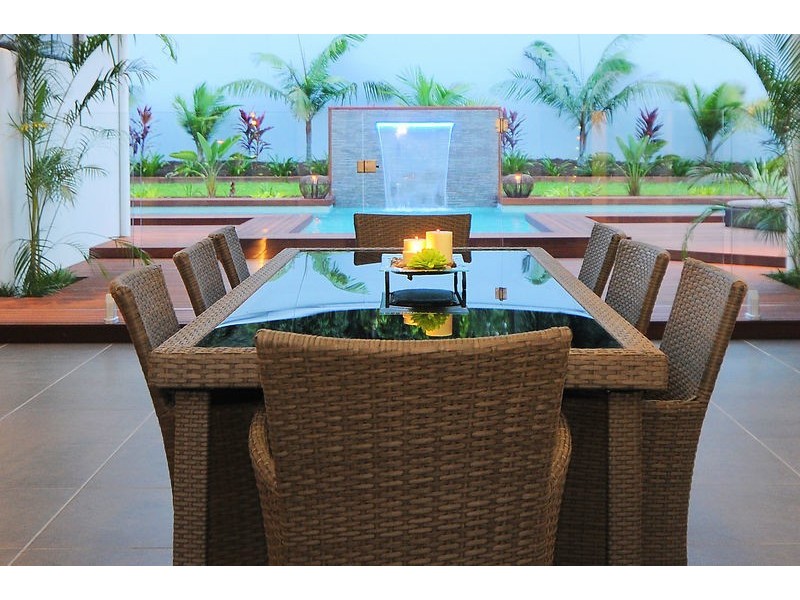 33 Iridescent Close, Trinity Park QLD 4879