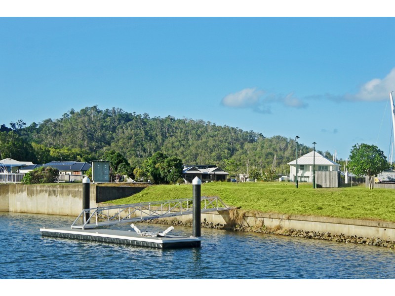 Lot Lot 2, 15 Ragamuffin Qy, Trinity Park QLD 4879