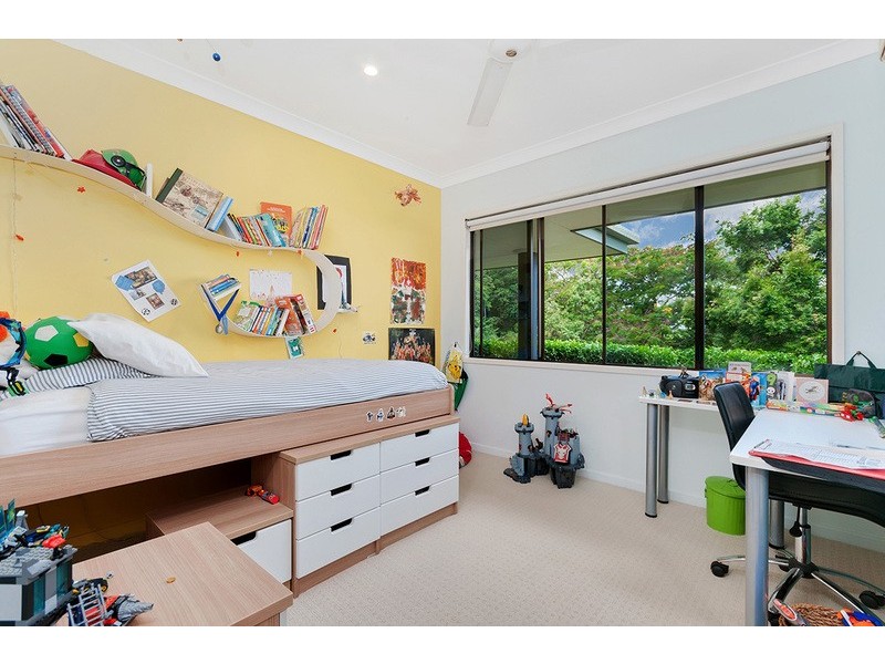 59 Summer Hill Drive, Mooroobool QLD 4870