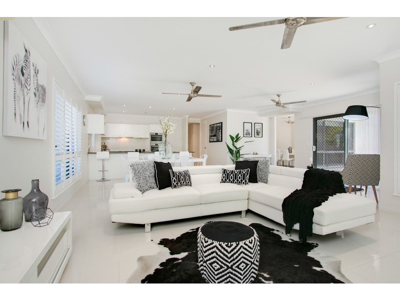 15 Iridescent Close, Trinity Park QLD 4879