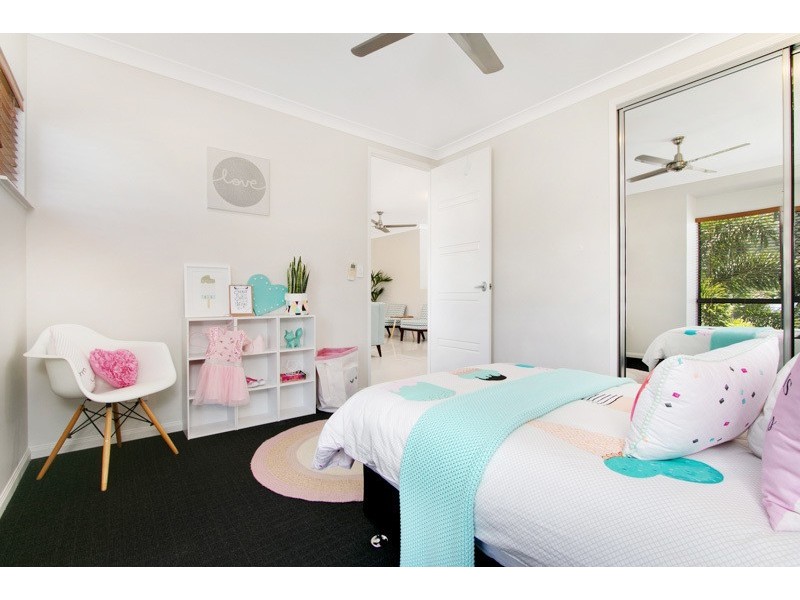 15 Iridescent Close, Trinity Park QLD 4879